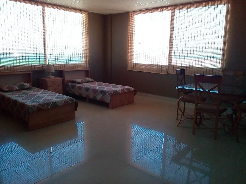 Hotel Southern Star Club Aqaba Esterno foto