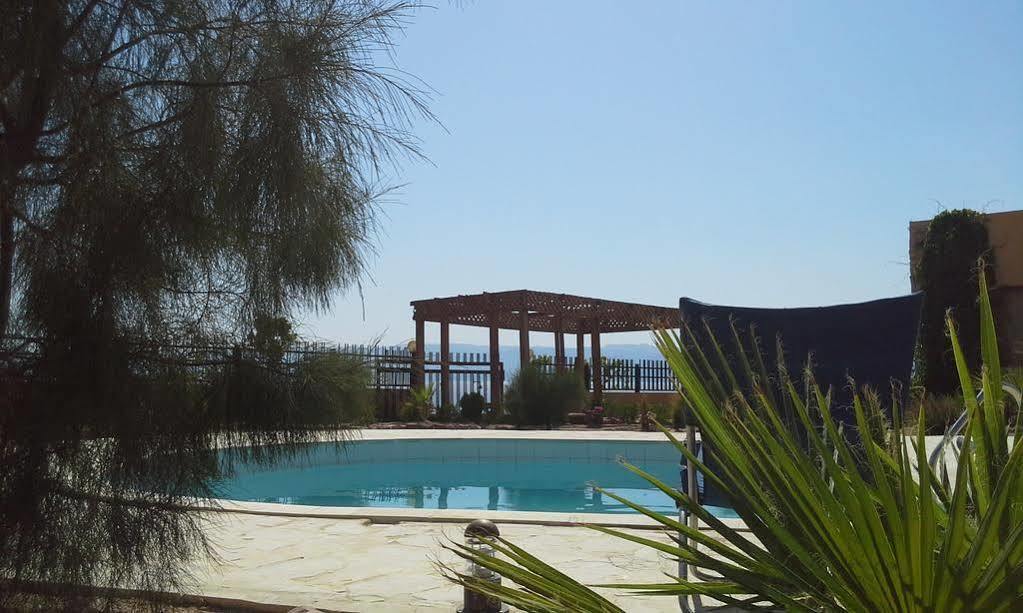 Hotel Southern Star Club Aqaba Esterno foto
